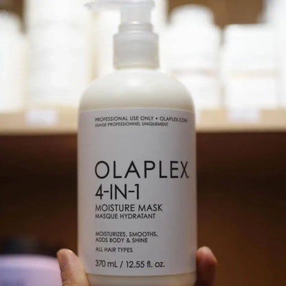 Olaplex 4-IN-1 Moisture Mask Highly concentrated 4-in-1 moisturizing hair mask 370ml
